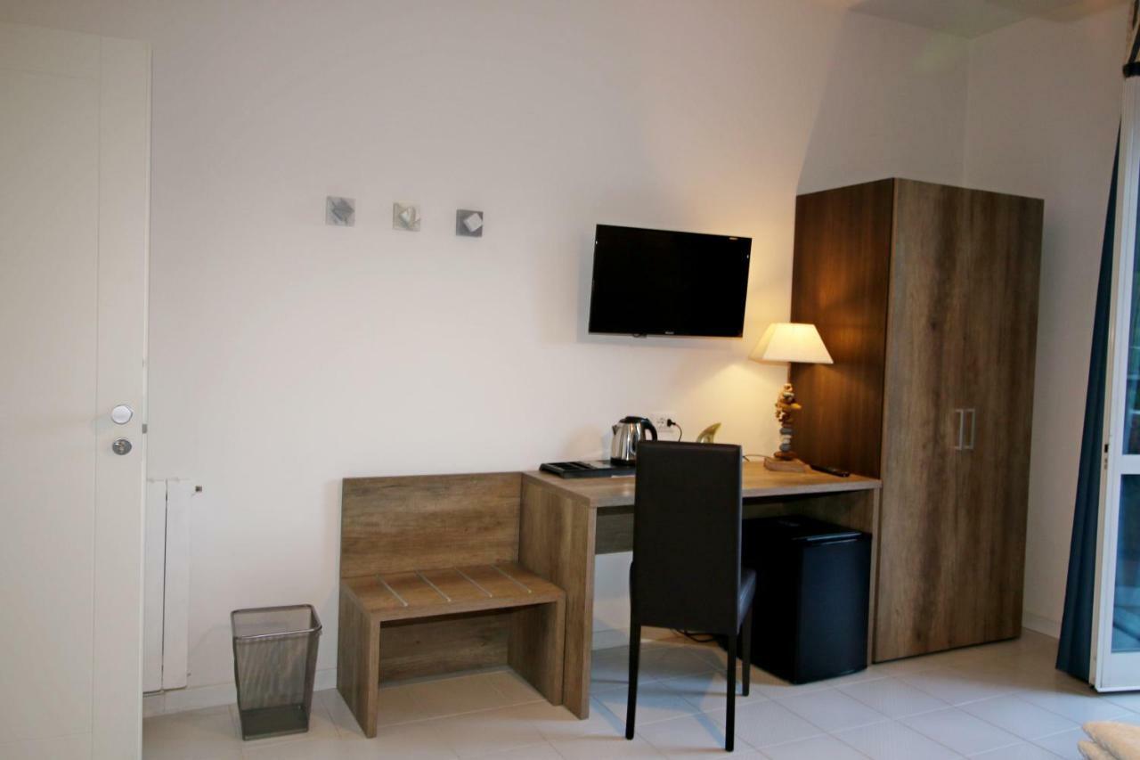 B & B La Marmifera Каррара Екстер'єр фото