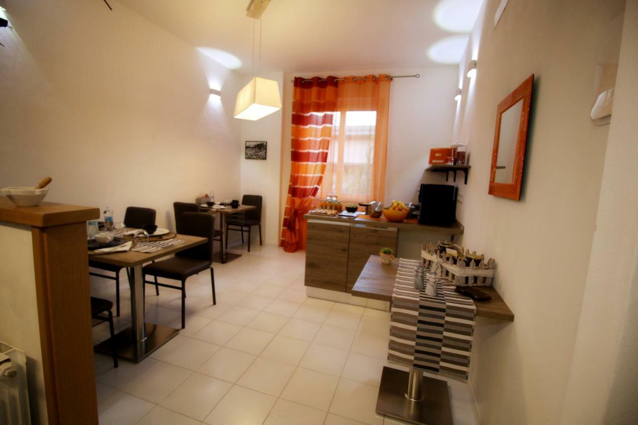 B & B La Marmifera Каррара Екстер'єр фото